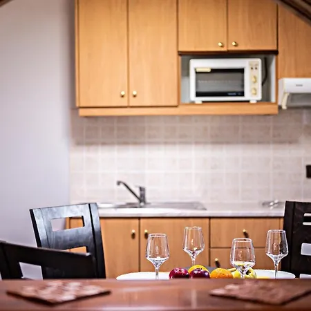 Blue Sky Apartmanhotel 4*