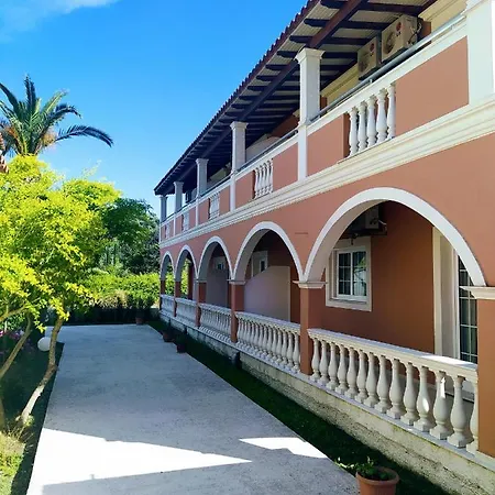 Blue Sky Aparthotel 3*