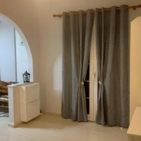 Blue Sky Apartmanhotel 4*